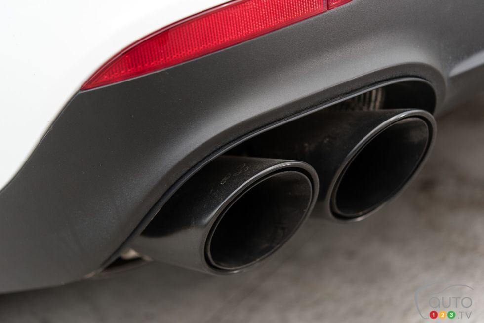 Porsche Cayenne GTS Style 958 Black Titanium Exhaust Tips 2015-2017