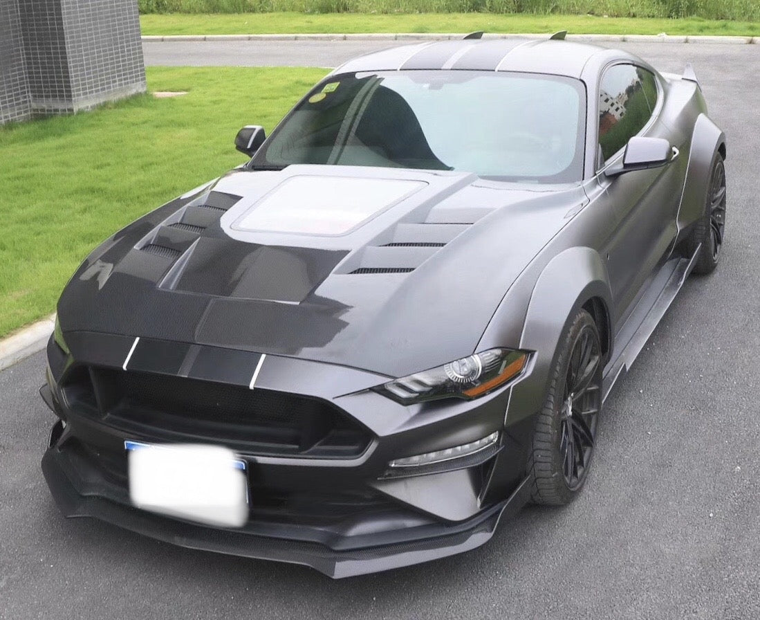 Mustang Carbon Fibre Exhibition Vented Bonnet Hood for all 2015 2016 2017 Ford Mustang models